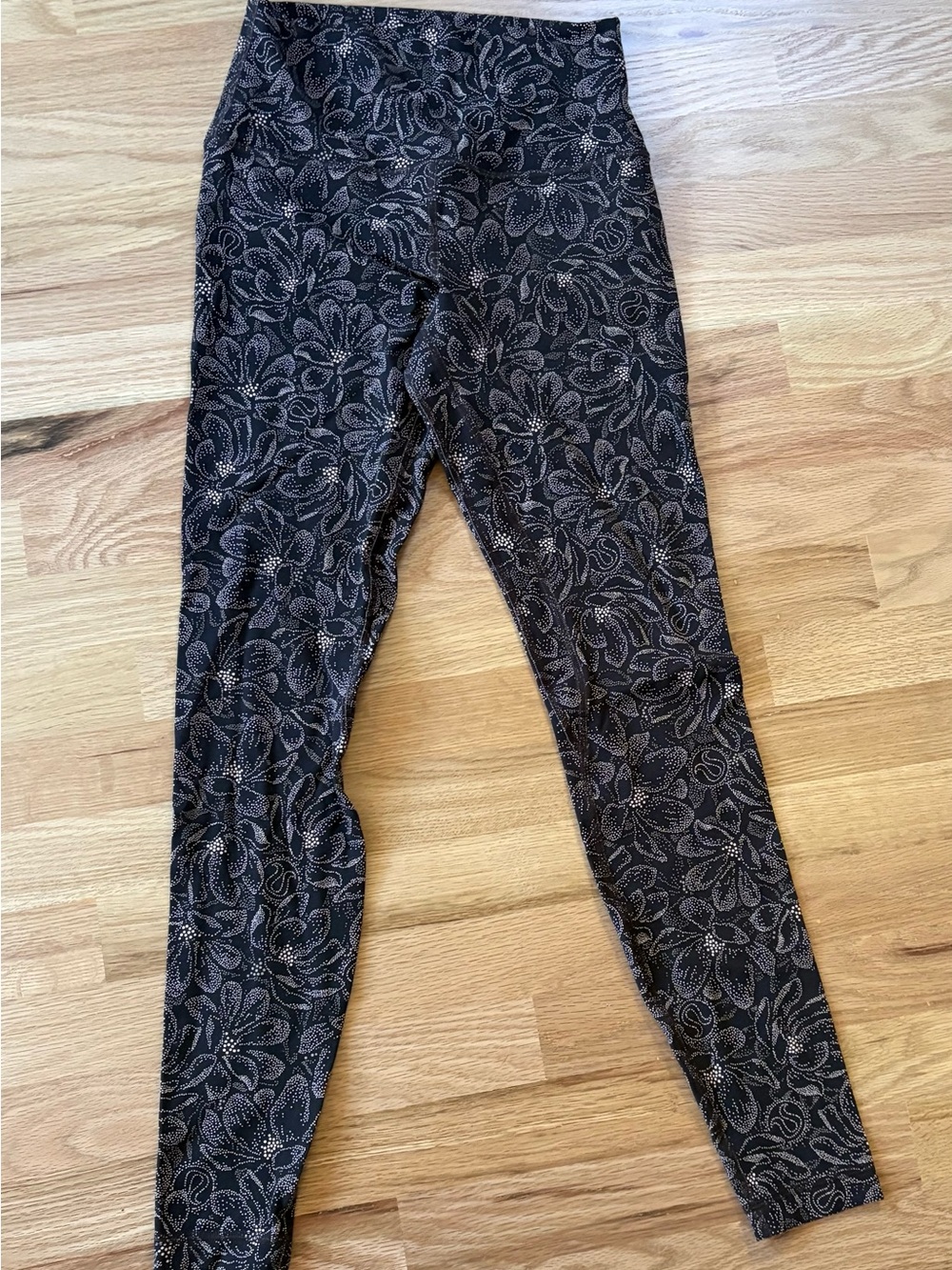 Lululemon align floral leggings, full length size 6